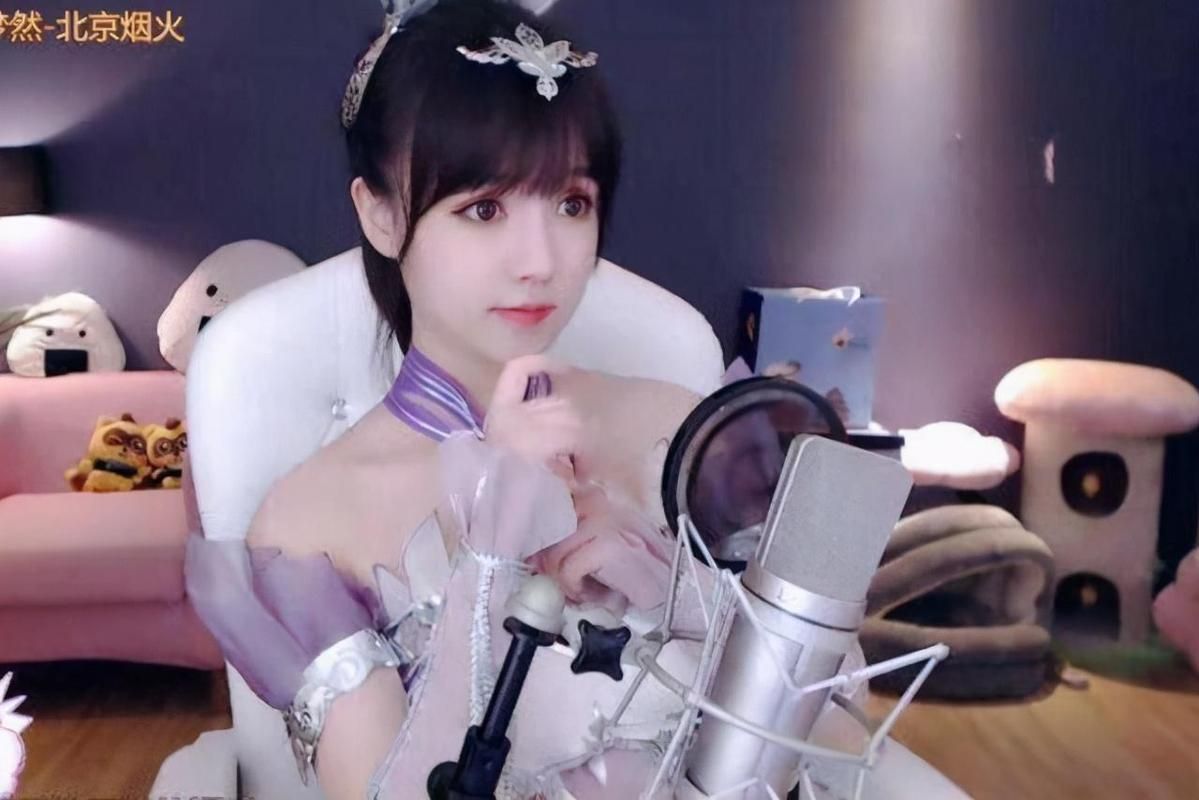 轩子巨二兔玩杨过游戏是什么体验？粉丝直呼过瘾！