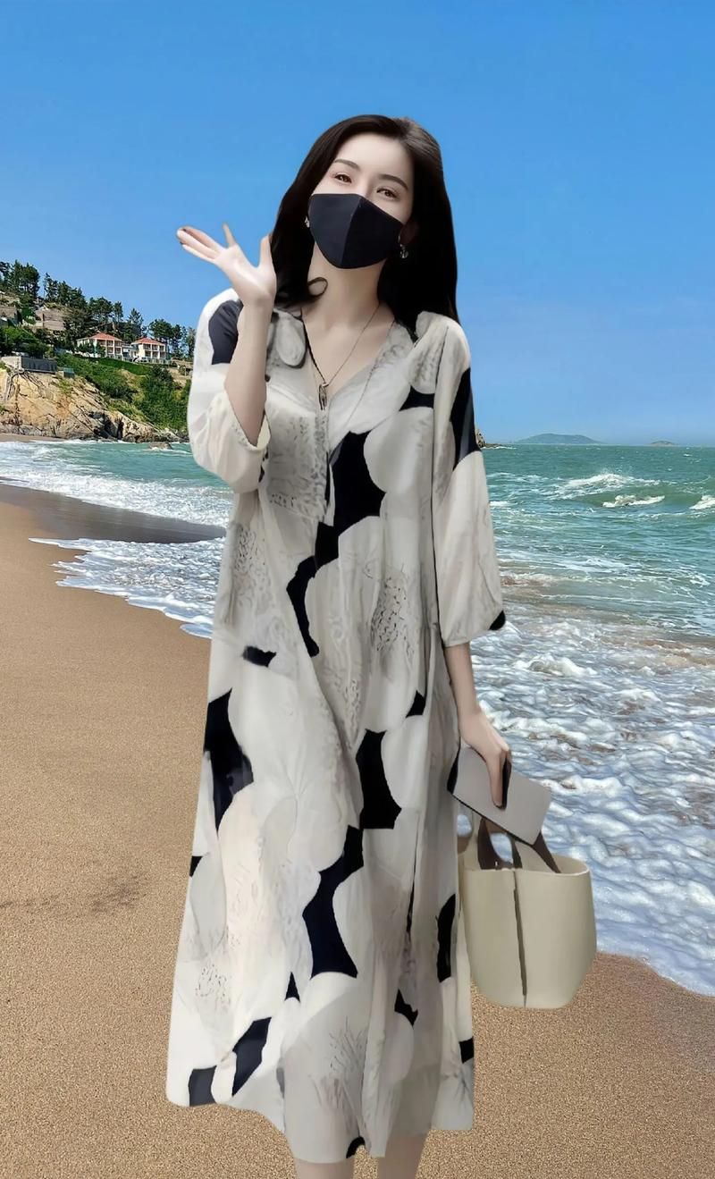进入丽贝卡官网，发现更多潮流女装，款式超多！