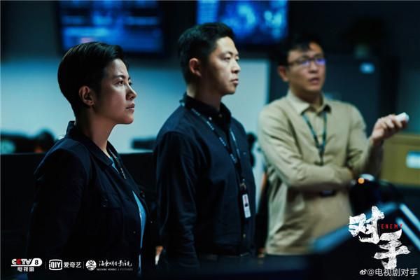 间谍出租车下载地址免费获取，无需注册即可下载！